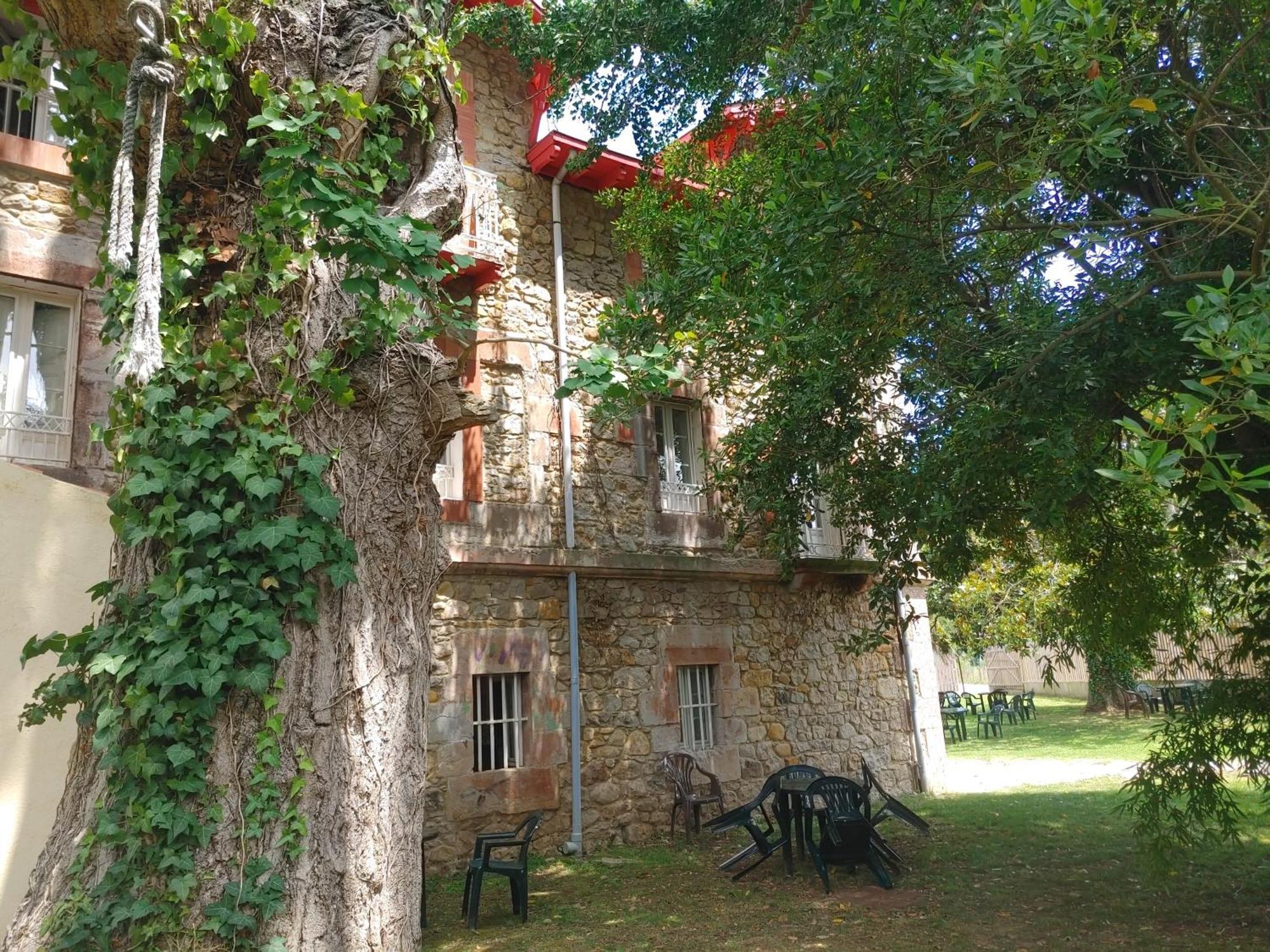 Hosteria Senorio De Bizkaia Бакио Экстерьер фото